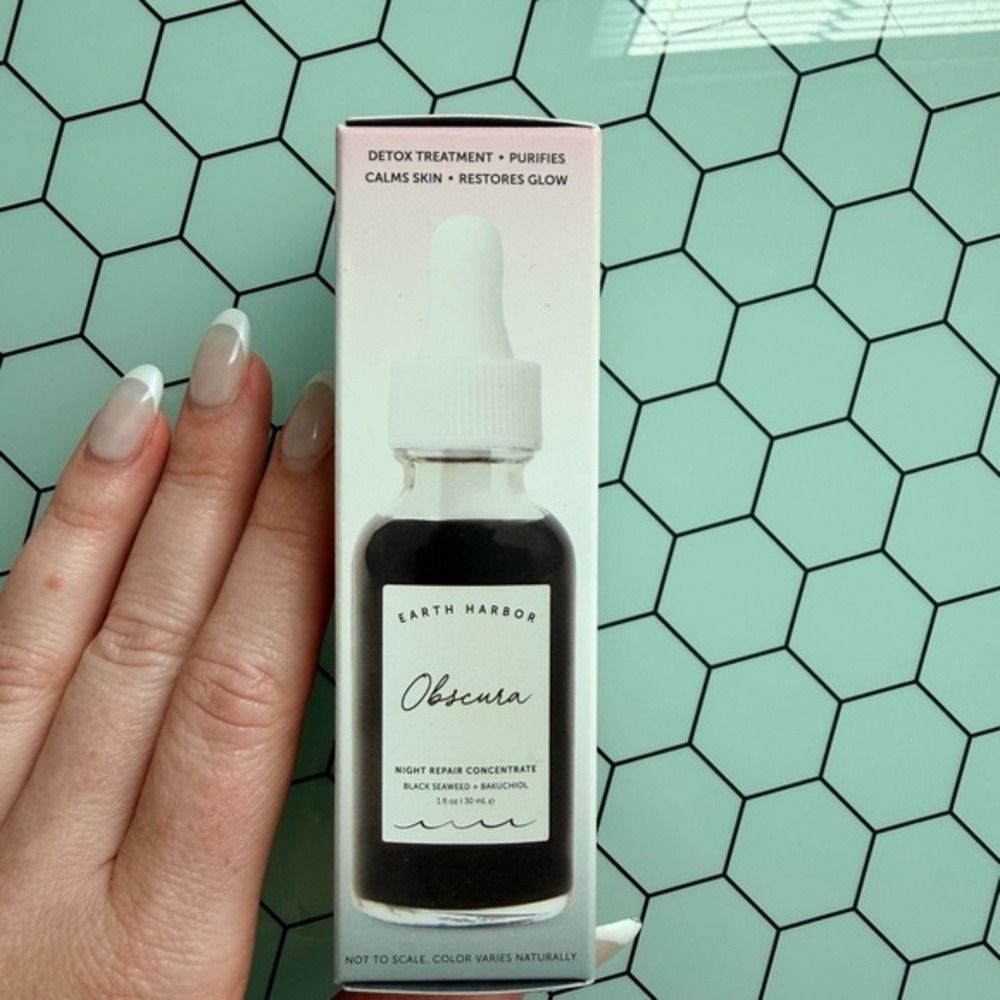 NIB Earth Harbor Obscura Night Repair Concentrate